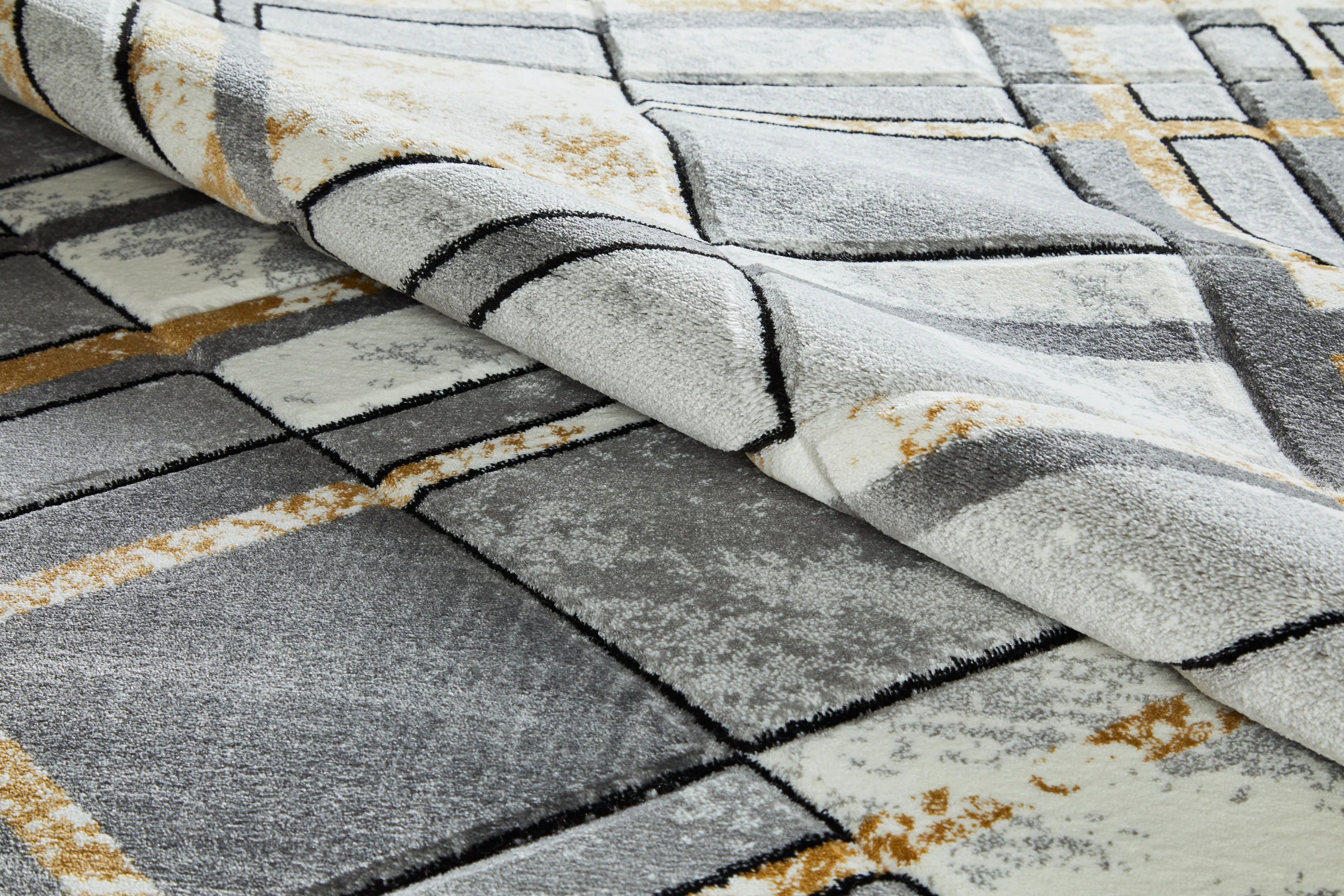 Accra Grey Gold Rug - 160cm x 220cm - Image 3
