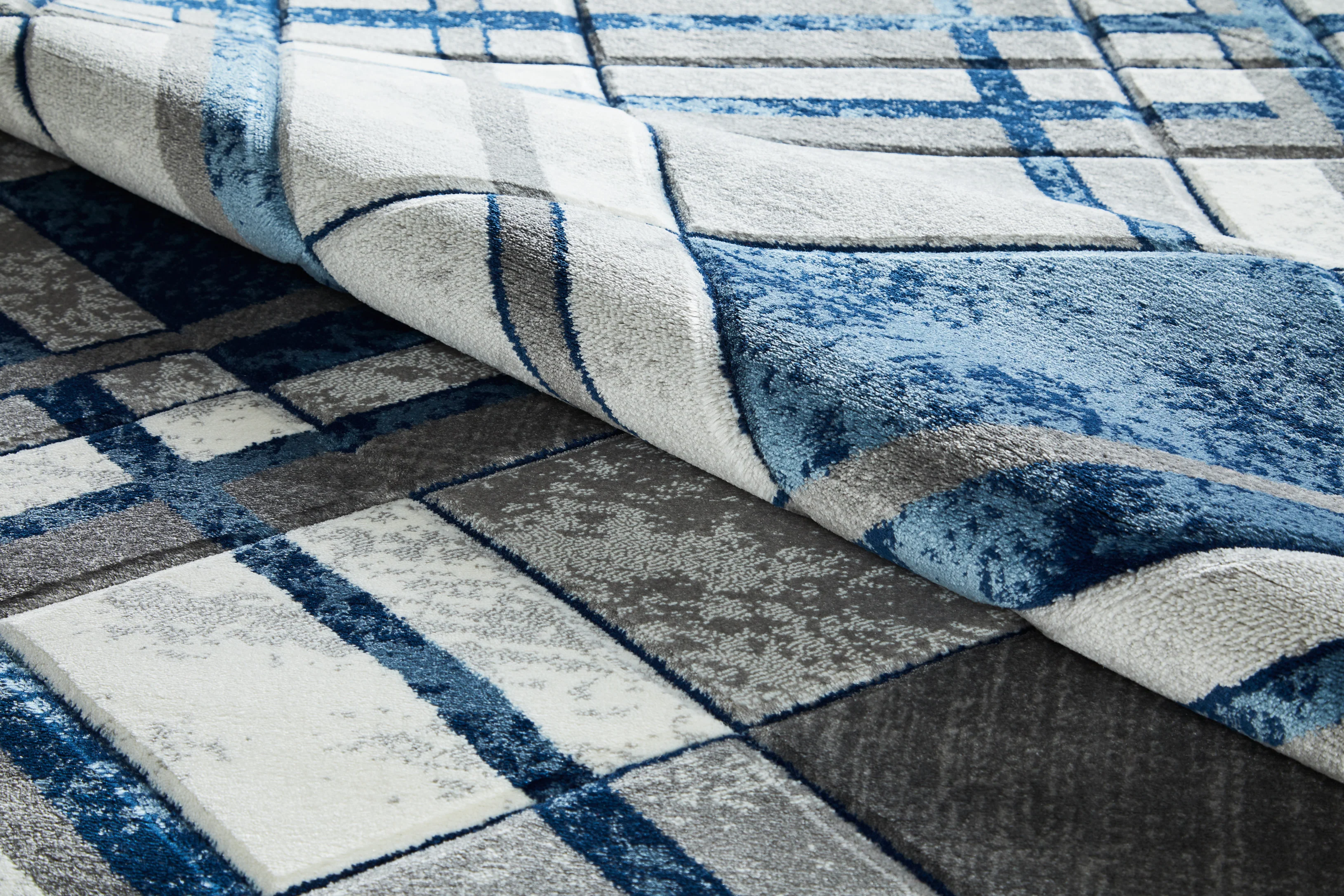 Accra Grey Navy Rug - 160cm x 220cm - Image 5